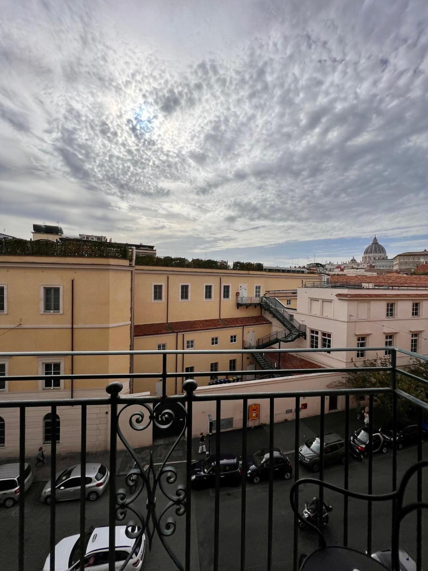 Bed & Breakfast La Maison Royale 3*