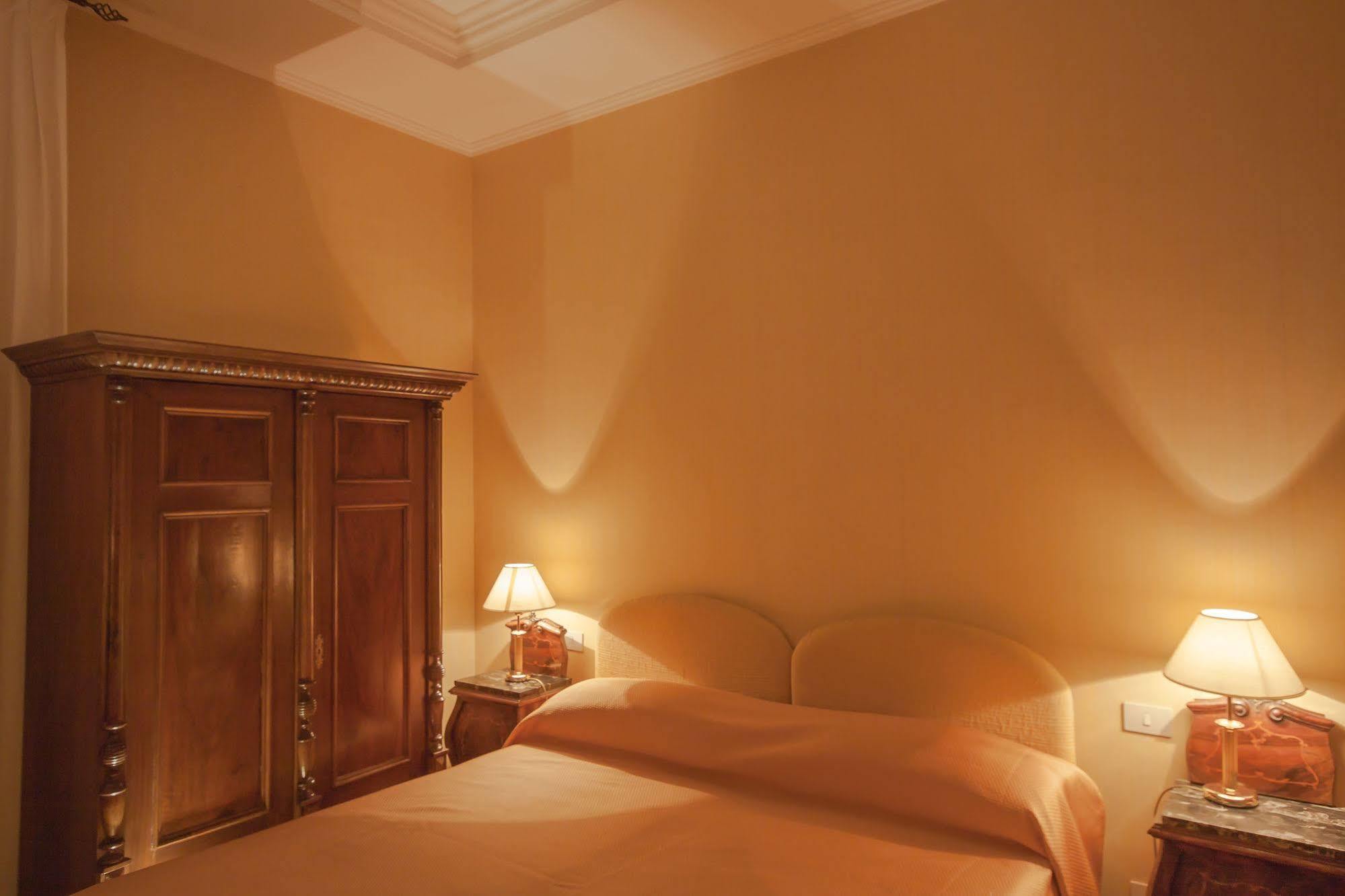 La Maison Royale Bed & Breakfast