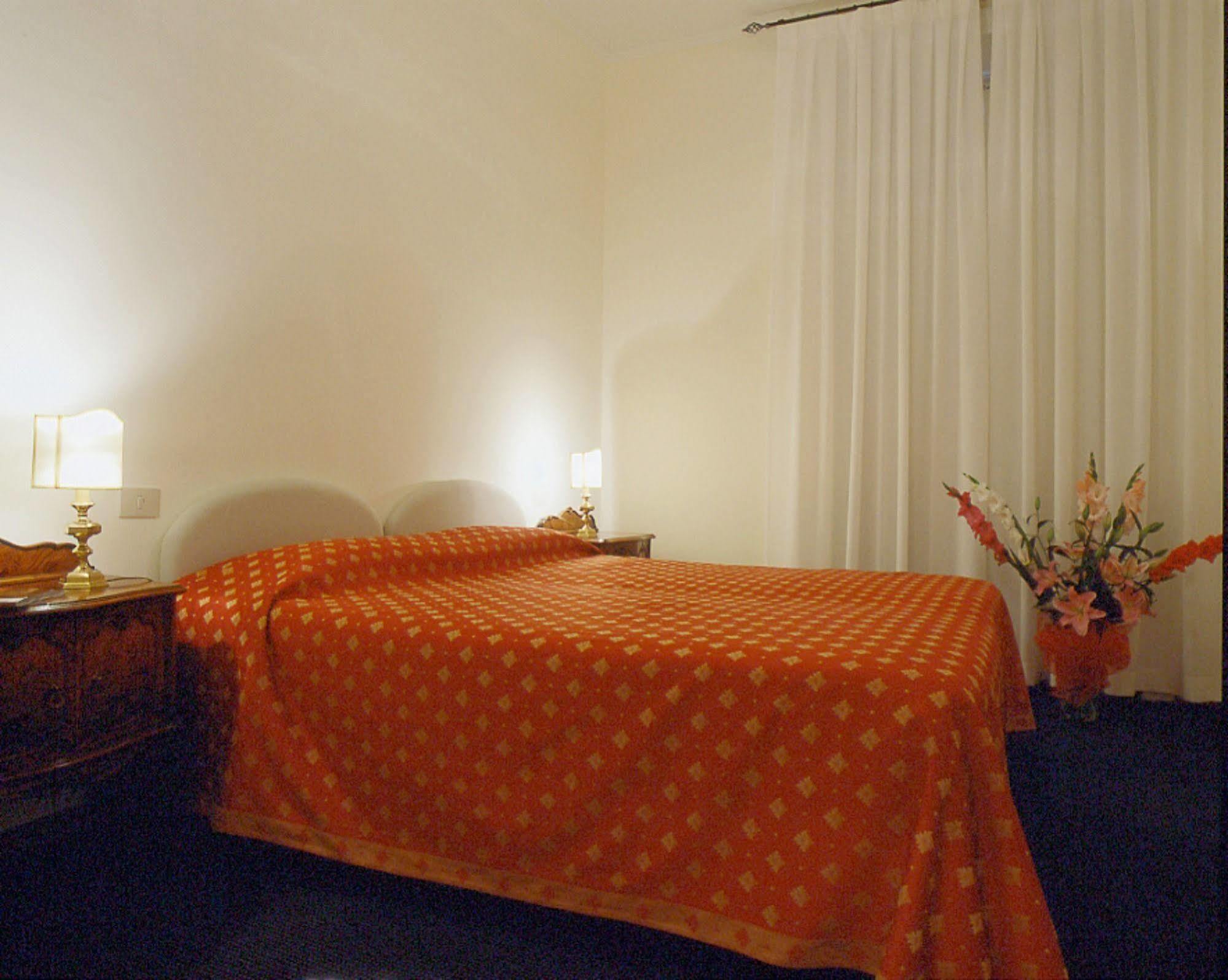 La Maison Royale Bed & Breakfast