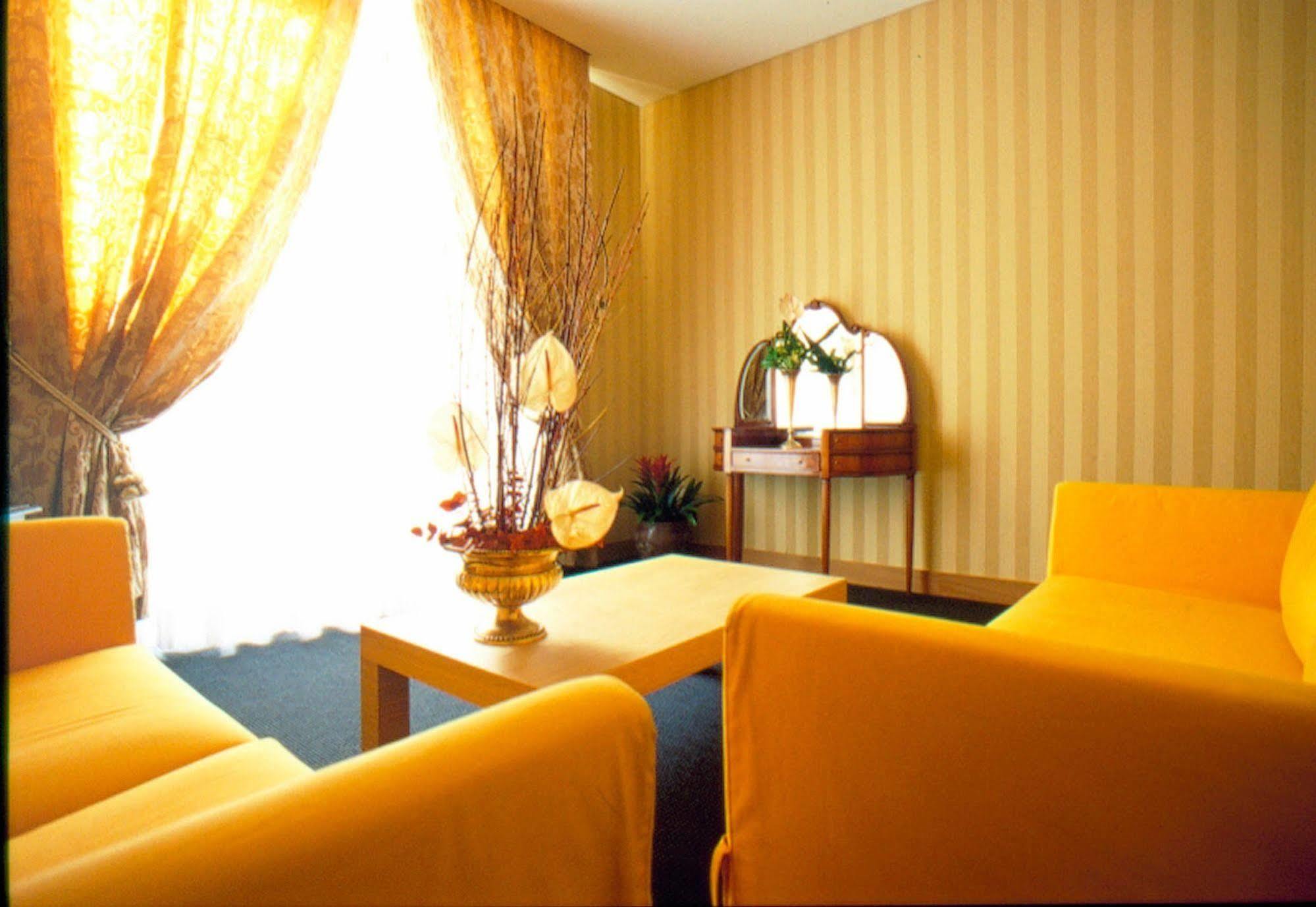 La Maison Royale Bed & Breakfast 3*